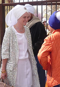 Guru Sadhana Kaur and Laskhsmi Kaur